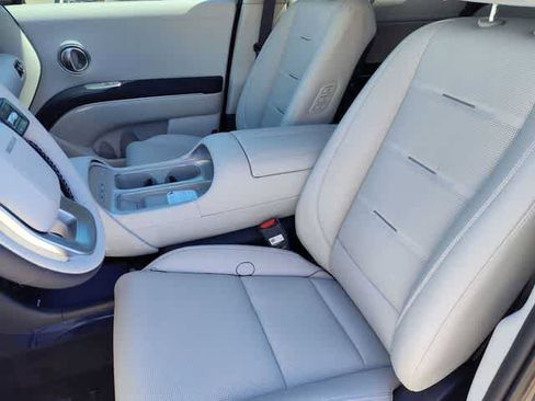 New 2026 Hyundai Palisade Calligraphy FWD image 13