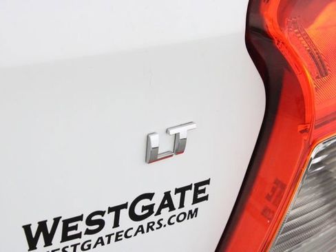 Used 2020 Chevrolet Spark LT image 40