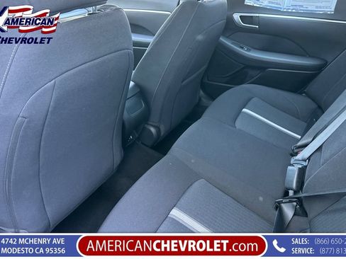 Used 2025 Hyundai Sonata SEL FWD image 15