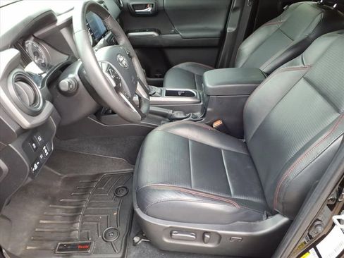 Used 2023 Toyota Tacoma TRD Pro AWD/4WD image 14