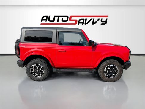 Used 2023 Ford Bronco Outer Banks image 1
