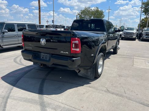 Used 2020 RAM 3500 Laramie AWD/4WD image 3