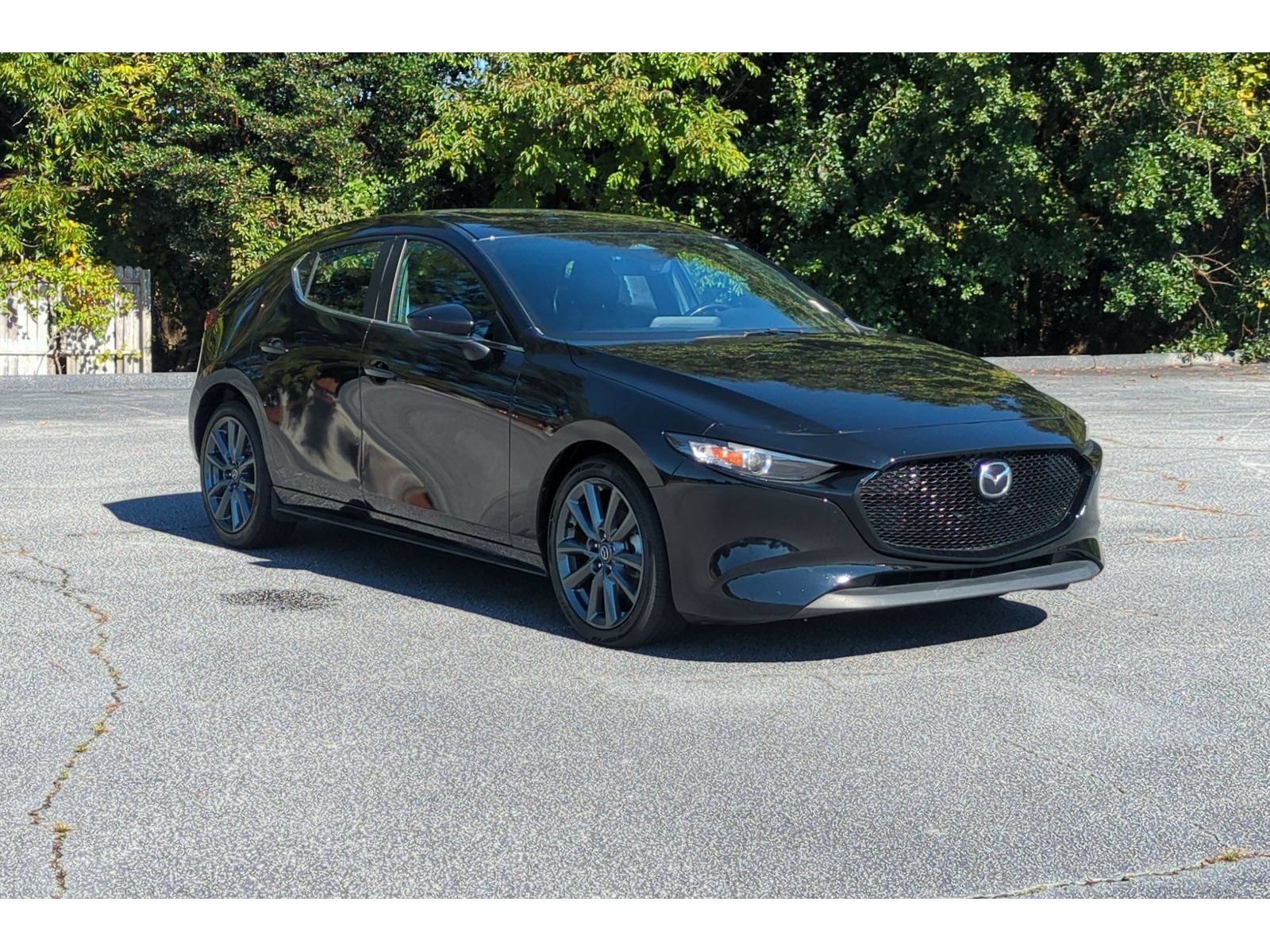 Used 2024 MAZDA MAZDA3 s FWD image 3