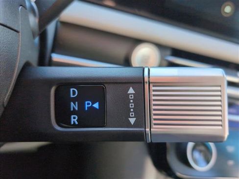 New 2026 Hyundai Tucson Blue SE image 15