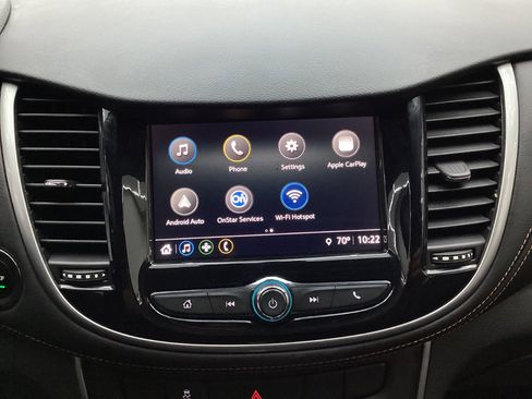 Used 2018 Chevrolet Trax LT w/ LT Convenience Package image 34