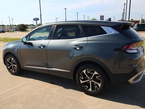Used 2023 Kia Sportage EX FWD image 15