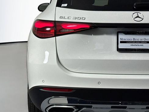 New 2026 Mercedes-Benz GLC 300 image 14