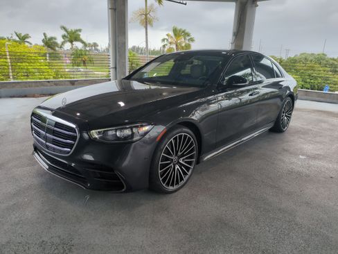 Used 2023 Mercedes-Benz S 580 4MATIC Sedan image 9