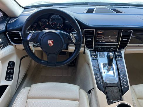 Used 2010 Porsche Panamera Turbo AWD/4WD image 39