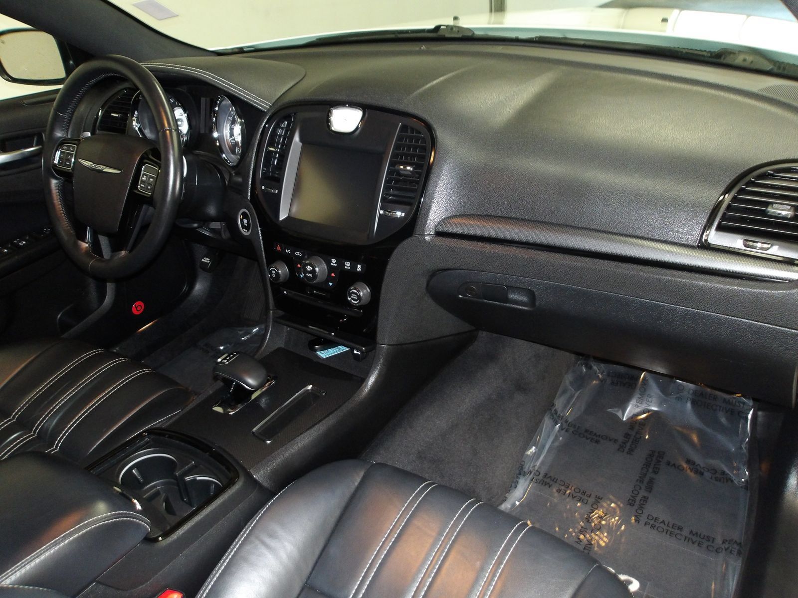 Used 2014 Chrysler 300 S AWD/4WD image 13