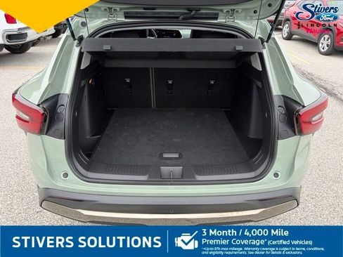 Used 2025 Chevrolet Trax ACTIV w/ Sunroof Package FWD image 9