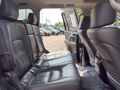 Used 2009 Toyota Land Cruiser w/ Upgrade Pkg AWD/4WD image 20
