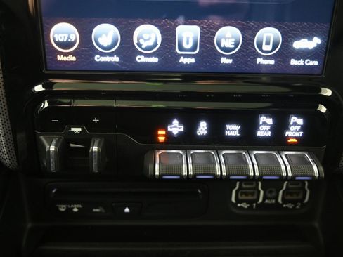 Used 2019 RAM 1500 Limited image 31