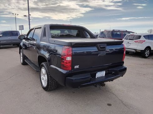Used 2008 Chevrolet Avalanche LT w/ LT Preferred Equipment Group image 7