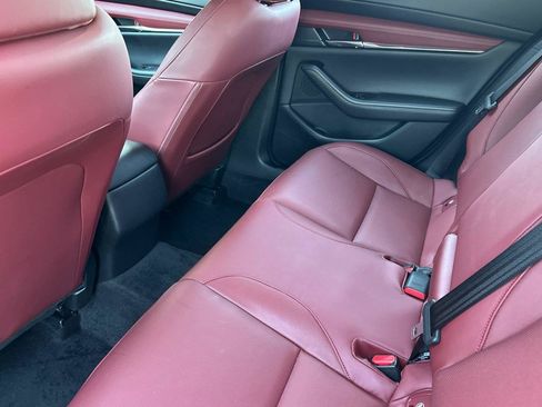 Certified 2025 MAZDA MAZDA3 2.5 S Hatchback w/ Premium Pkg FWD image 12