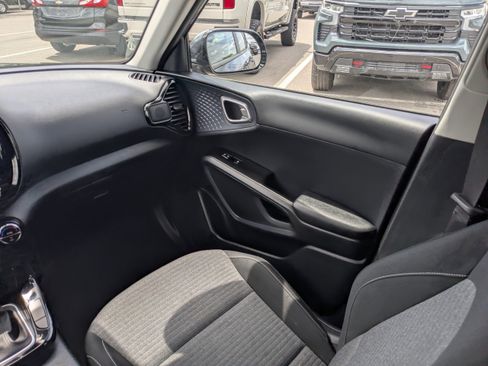 Used 2022 Kia Soul GT-Line FWD image 17