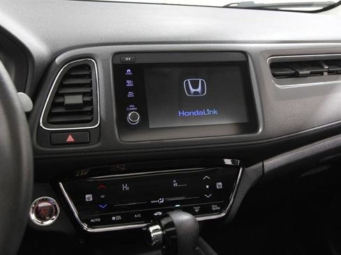 Used 2022 Honda HR-V EX image 9