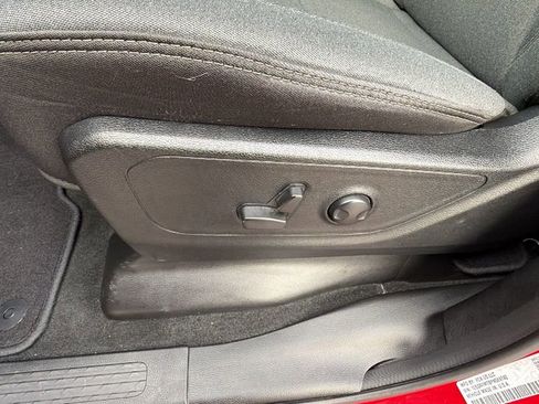 Used 2023 RAM 1500 Big Horn image 21