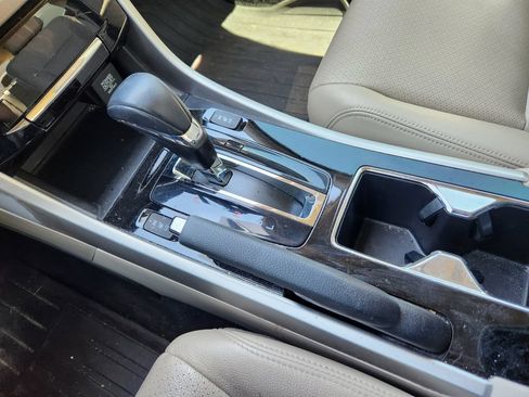 Used 2016 Honda Accord EX-L image 22