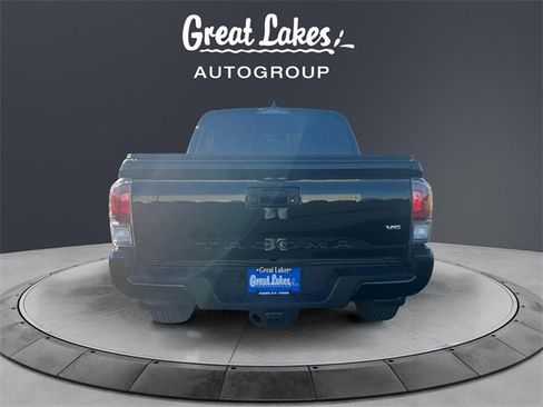 Used 2023 Toyota Tacoma TRD Sport image 4