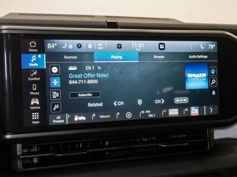 Used 2025 Jeep Wrangler Unlimited Sahara image 16