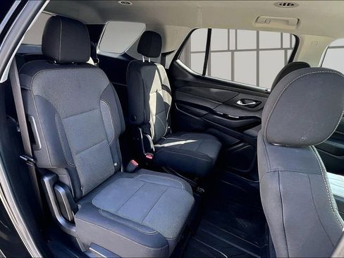 Used 2019 Chevrolet Traverse LT w/ LPO, Floor Liner Package AWD/4WD image 29