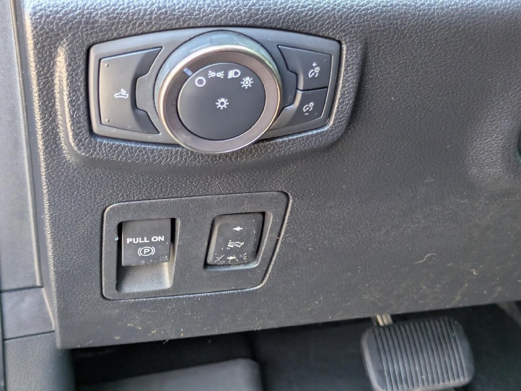 Used 2019 Ford F150 Raptor w/ Equipment Group 802A Luxury AWD/4WD image 20