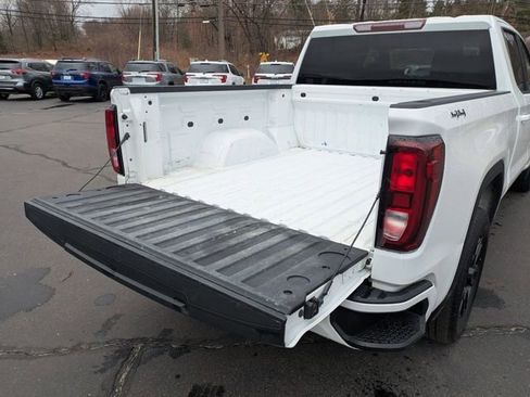 Used 2023 GMC Sierra 1500 Elevation image 32