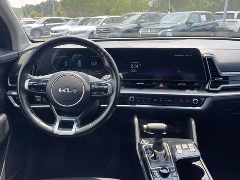 Used 2024 Kia Sportage EX FWD image 14