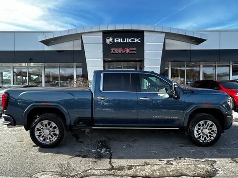 New 2026 GMC Sierra 2500 Denali w/ Denali Reserve Package image 33