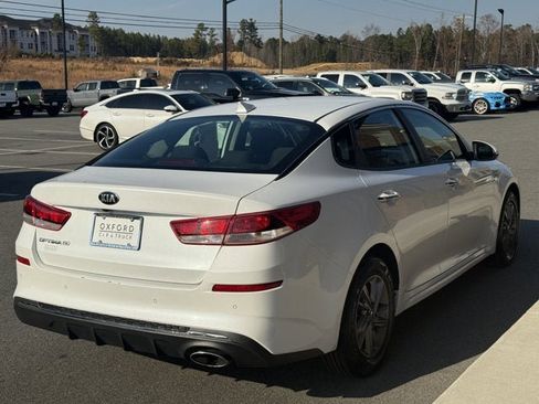 Used 2020 Kia Optima LX image 6