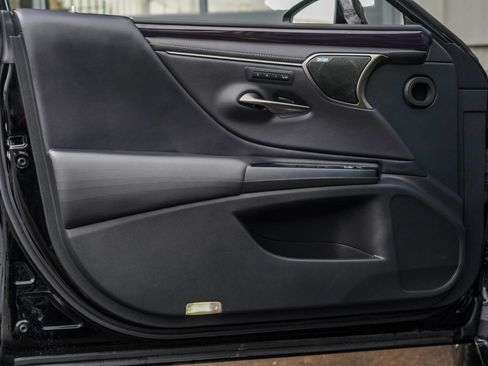 Used 2020 Lexus ES 300h Ultra Luxury image 9