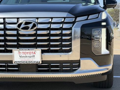 Used 2025 Hyundai Palisade Calligraphy image 8