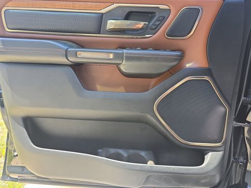 Used 2019 RAM 1500 Limited AWD/4WD image 29