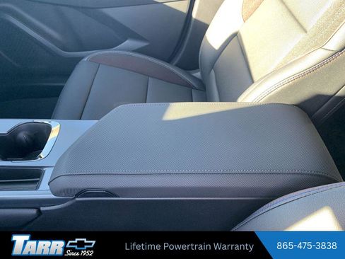 New 2026 Chevrolet Equinox EV RS w/ Convenience Package II AWD/4WD image 23