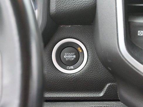 Used 2021 RAM 1500 Big Horn AWD/4WD image 25