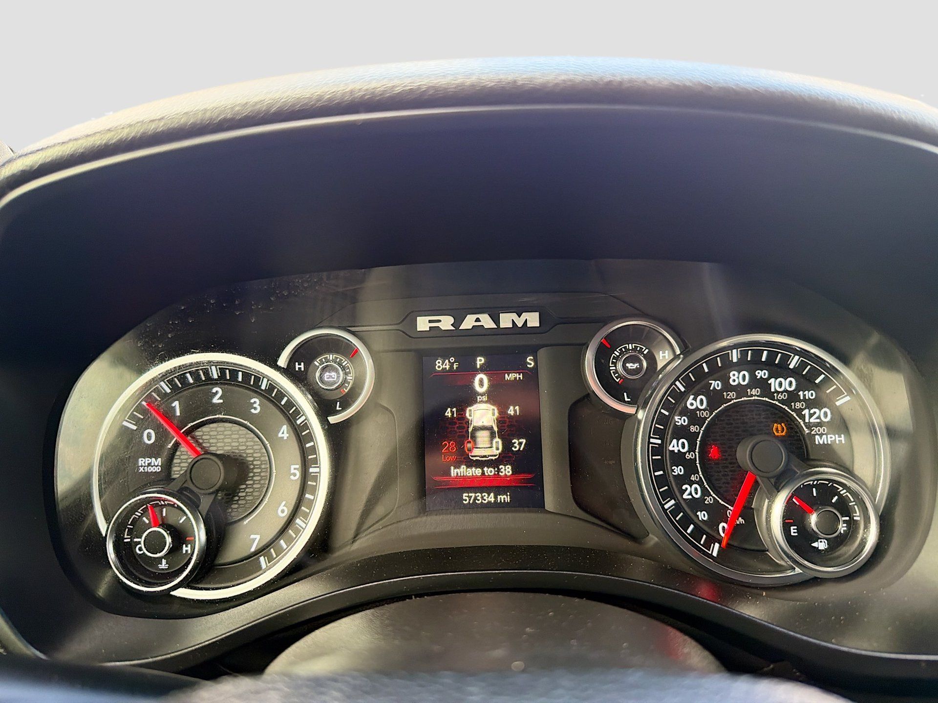 Used 2024 RAM 1500 Big Horn AWD/4WD image 12