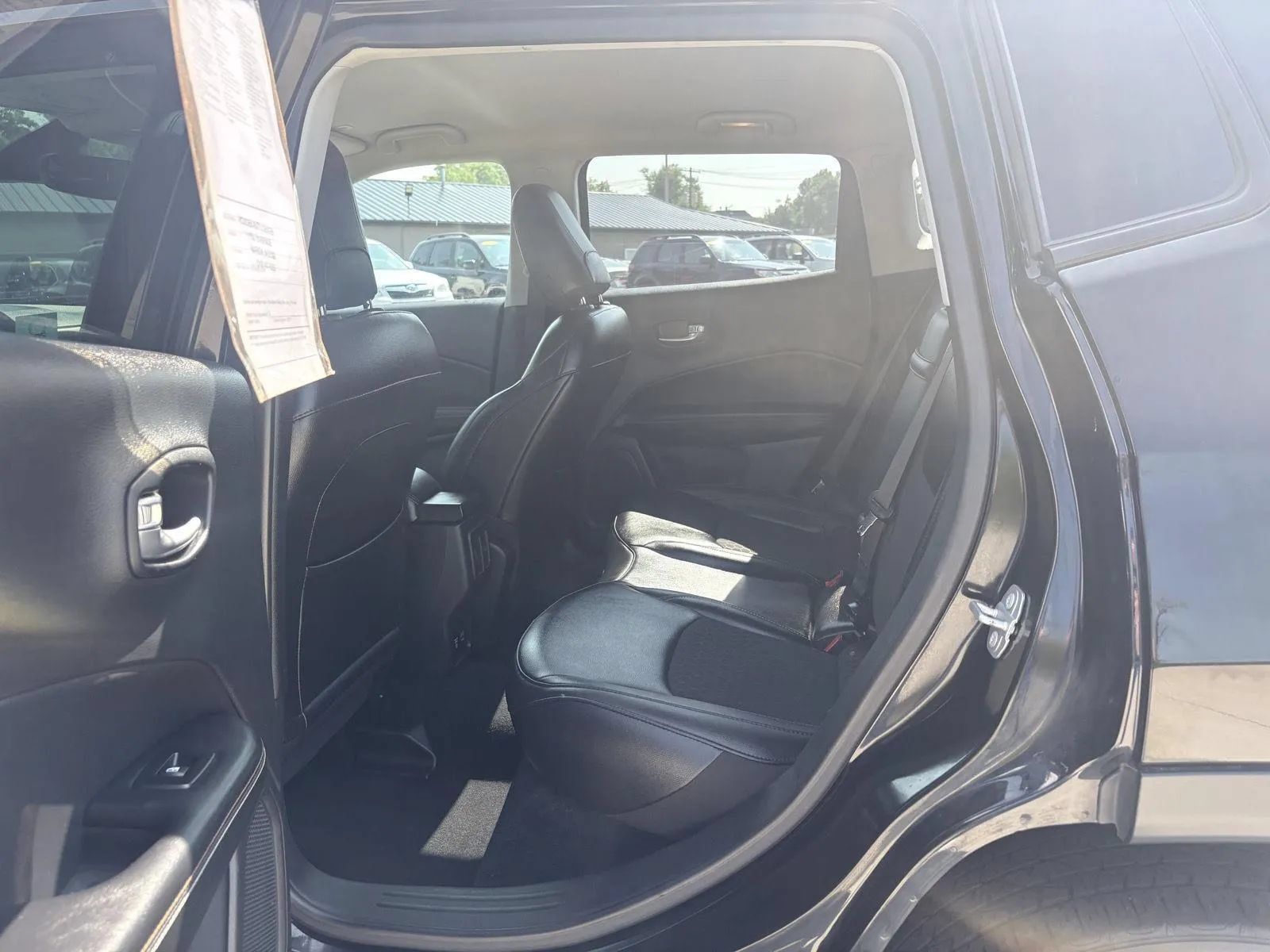 Used 2019 Jeep Compass Latitude w/ Popular Equipment Group AWD/4WD image 12