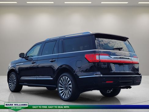 Used 2021 Lincoln Navigator L Reserve w/ Luxury Package AWD/4WD image 6