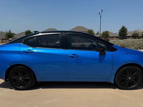 Used 2021 Nissan Versa SV FWD image 10