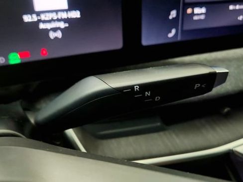 Used 2025 Lucid Air Pure RWD image 60