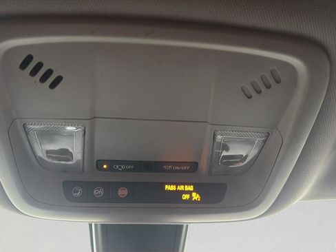 Used 2021 Chevrolet Malibu LT w/ Redline Edition image 20