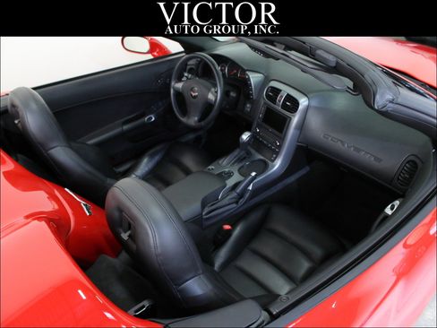 Used 2006 Chevrolet Corvette Convertible w/ Preferred Equipment Group image 36
