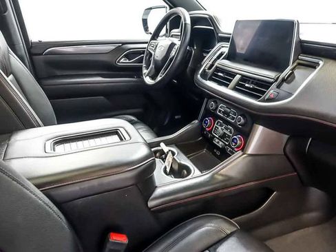 Used 2023 Chevrolet Tahoe RST w/ Luxury Package AWD/4WD image 37