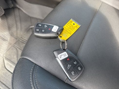 Used 2023 Chevrolet Silverado 1500 LTZ image 37