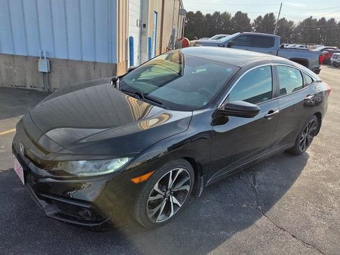 Used 2019 Honda Civic Sport image 6