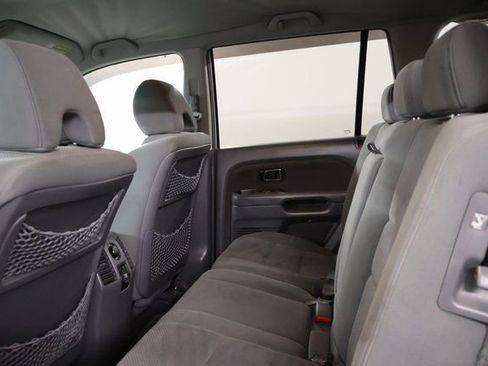 Used 2006 Honda Pilot EX image 25