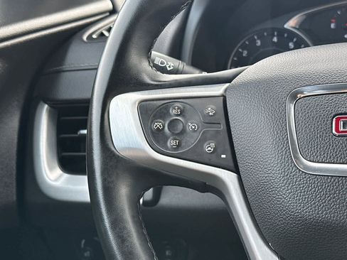 Used 2024 GMC Terrain SLT AWD/4WD image 26