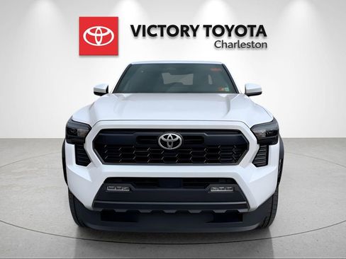 New 2025 Toyota Tacoma TRD Off-Road AWD/4WD image 8