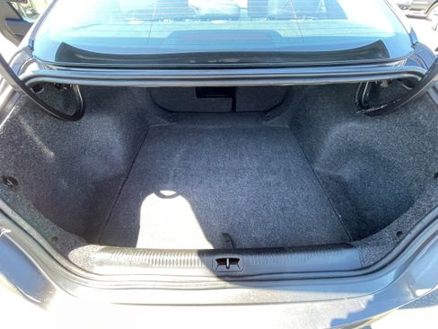 Used 2016 Chrysler 200 Limited FWD image 23